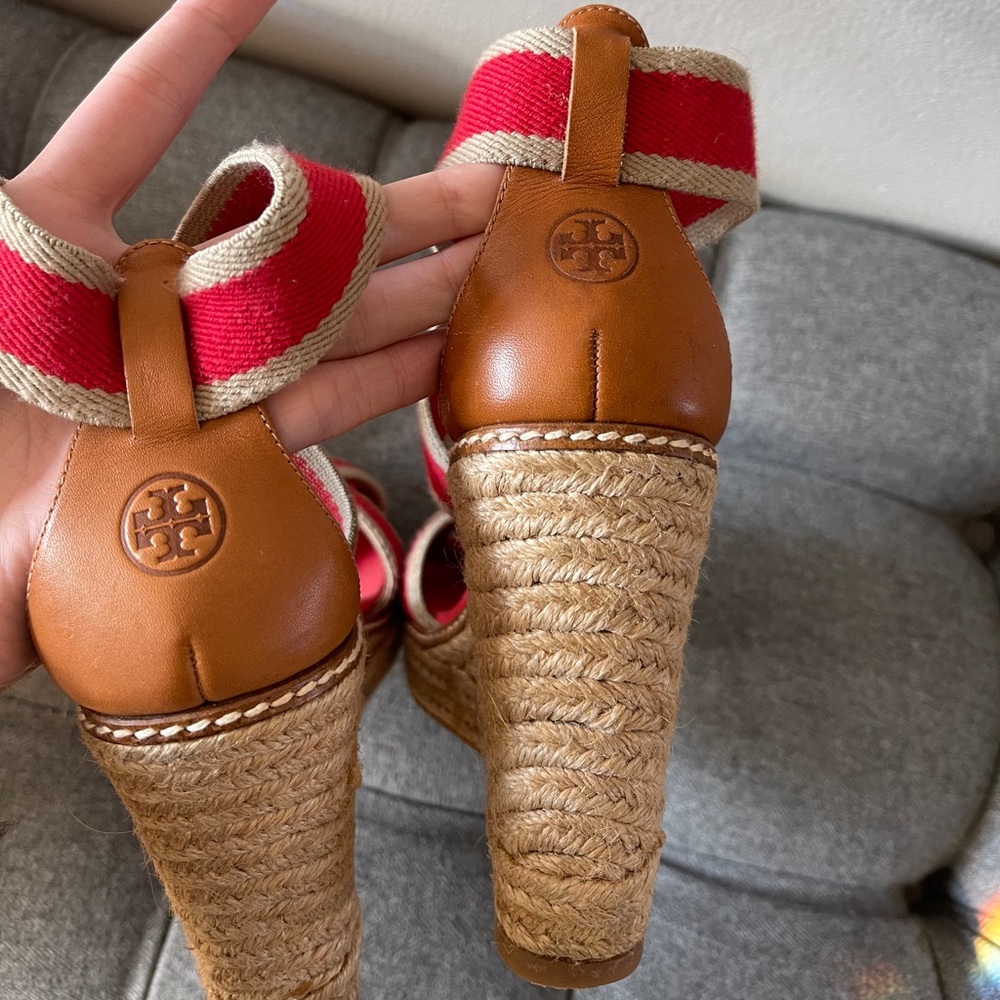 Tory Burch Straw Wedge High Heel Sandals - Picture 5 of 7